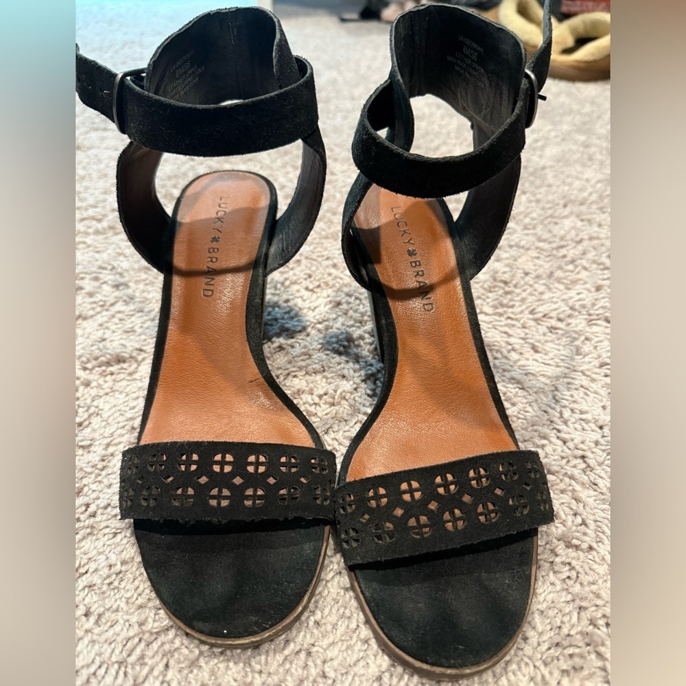 Lucky Brand Leather Black Cutout Sandals for Women 8